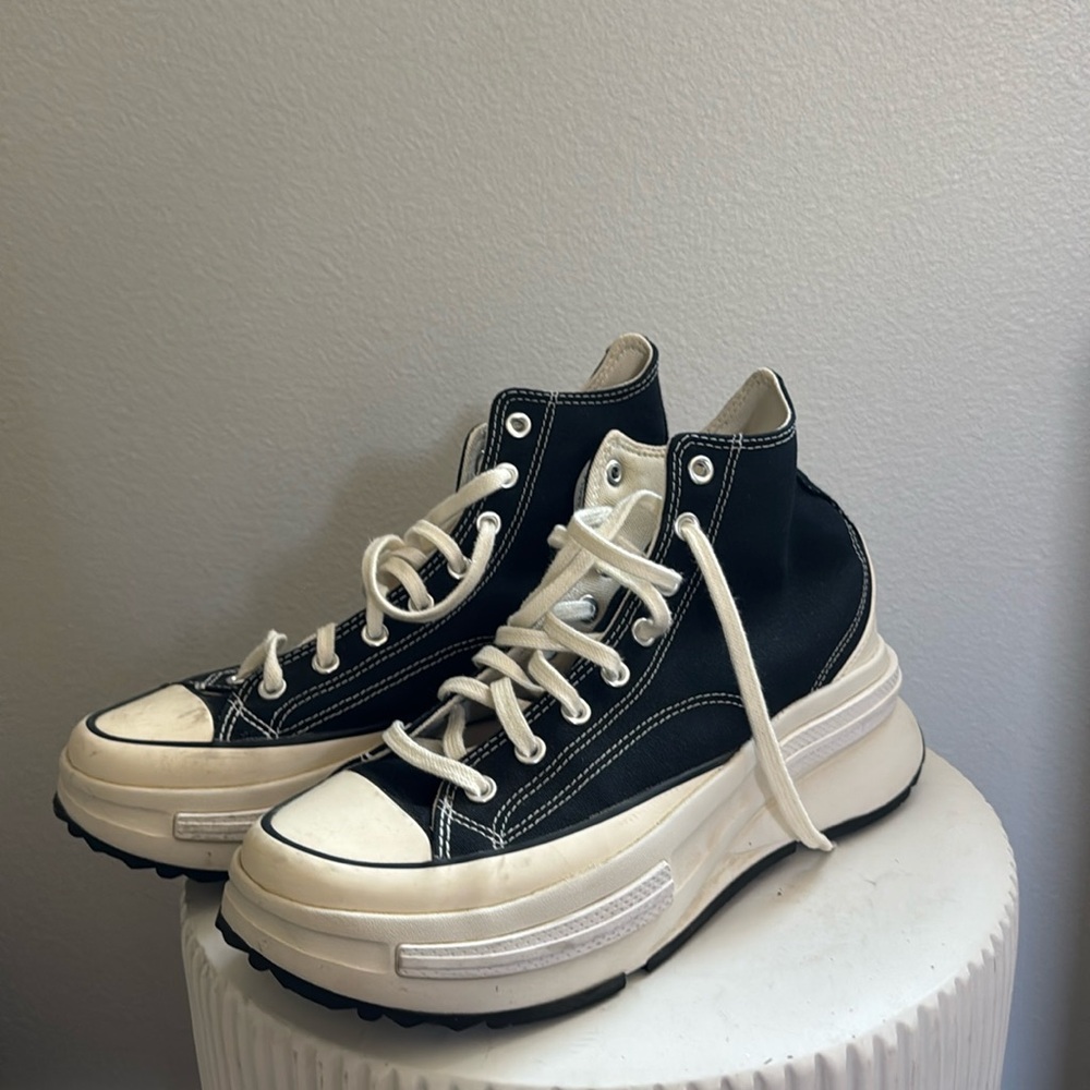 Platform Converse